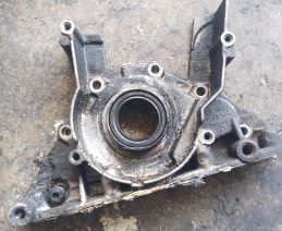 2000-2001 model audi a3 1.9 tdı AGR 038103153A numaralı ön Krank keçesi çıkma orijinal