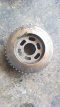 2000-2001 model Volkswagen go1f 4 1.9 tdı AGR 038130111A numaralı mazot pompa kasnağı çıkma orijinal
