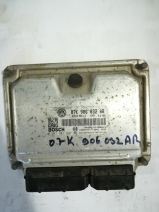 2006 model Volkswagen Jetta 2.5 L 5 silindir çıkma orijinal motor kontrol ünite beyini ECU 07K906032AR * 07K 906 032 AR