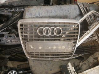 4F0 853 651 AQ Audi S6 ön panjur