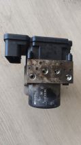7h0 907 379 r 7h0 614 517 b Volkswagen Transporter T5 1.9 ABS beyni