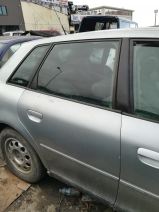 audi a3 çıkma 1997-2003 model gümüş gri renk hatasız sağ arka kapı