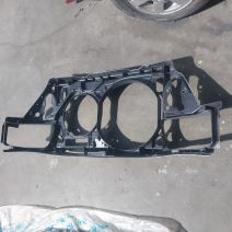 Audi A4 B5 1996 2001 radyatör ön paneli iç samarka İtalyan malı 8d0805594am