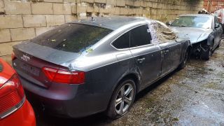 Audi A5 çıkma orjinal yedek parçaları