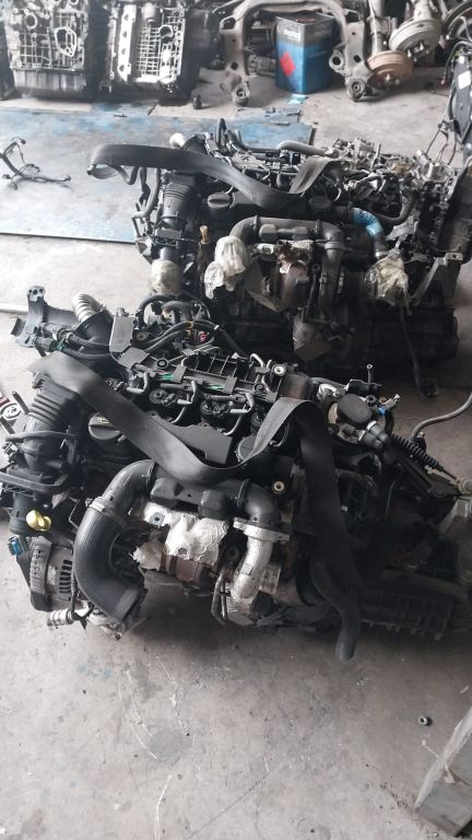 Dv6 çıkma Ford motoru orijinal deve altı motorlar gırtlak dolu devre altı motor çıkma orijinal motor Ford çıkma motor