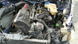 Passat 01-05 1.6 Alz Çıkma Motor ve Motor parçaları 
