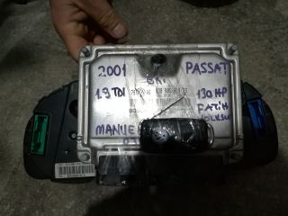 passat motor beyini ecu çıkma orjinal 038906019bs * 038 906 018 bs 