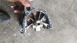 Seat İbiza Eksantirik Külbütör Kapağı 1.2 TSİ CBZB Motor 03F103473P 03F103475K