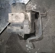 Volkswagen Bora 1.6 benzinli ABS beyni çıkma orjinal