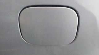 Volkswagen Bora gümüş gri depo kapağı