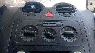 Volkswagen Caddy 2004-2005 model çıkma orjinal klima kontrol paneli