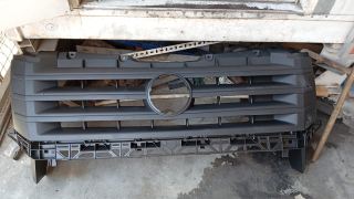 Volkswagen Crafter 2013 model çıkma orijinal ön panjur