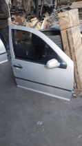 volkswagen Golf 4 Volkswagen Bora sağ ön kapı ve sağ ön kapı parçaları