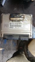 Volkswagen Passat 1.8 motor beyni 8D0 907 558 B