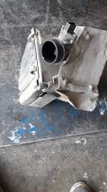 Volkswagen Passat B5 1999 model çıkma orijinal hava filtresi