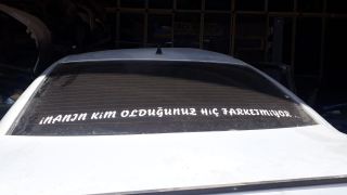 Volkswagen Passat B5 1999 model çıkma orjinal arka cam