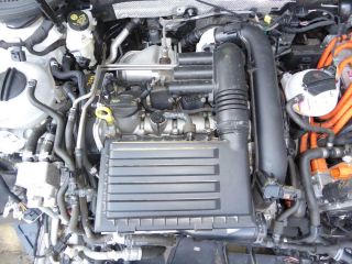 Volkswagen  Passat b8 golf 7 audi a3 1.4 tsı cukc çıkma orjinal motor ve motor parçaları