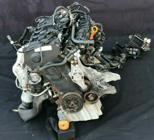 Volkswagen Passat b8 tiguan touran skoda octavia audi a6 seat leon  2.0 tdı çıkma orjinal motor ve motor parçaları