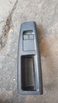 Volkswagen Polo 2004 model çıkma orjinal sol ön tutamak ve cam tuşları
