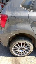 Volkswagen Polo 2009 2017 aralığı sağ arka çamurluk