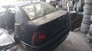 Volkswagen Polo classic sol arka çamurluk çıkma siyah renk