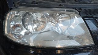 Volkswagen Sharan sağ ön far