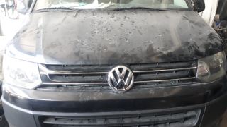 Volkswagen T6 Caravelle çıkma orijinal ön panjur
