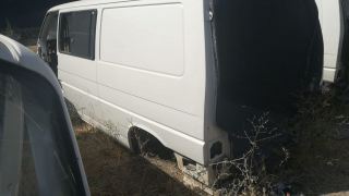 Volkswagen Transporter T4 Sol Arka Çamurluk Beyaz Renk Kesme 1996-2003 Model