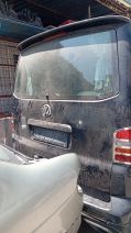 Volkswagen Transporter T5 çıkma orijinal 2004-2009 model bagaj kapağı