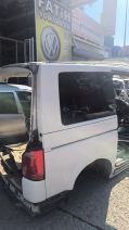 Volkswagen Transporter T7  T8 kısa şase sağ arka çamurluk