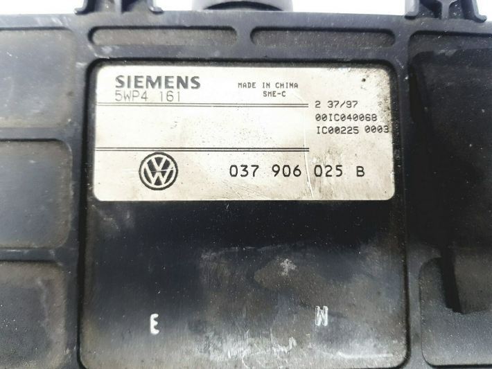 VW SHARAN 2L 8 V SIEMENS ADY MOTOR KONTROL ÜNİTESİ ECU 037906025 B 037906025