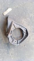 vw touran çıkma motor kulağı 1k0407104e , 1k0 407 104 e