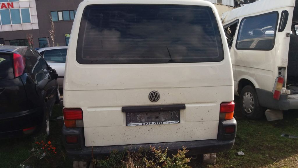 vw transporter t4 arka bağaj kapısı, transporter t4 beyaz renk çıkma