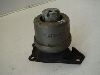 vw transporter t5 motor takozu 04-10, 7h0 199 256 e